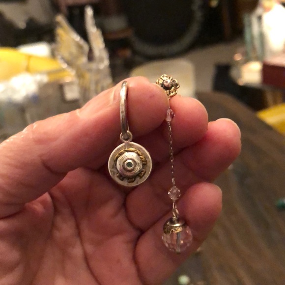 Beautiful BETH ORDUNA earrings - Picture 8 of 15